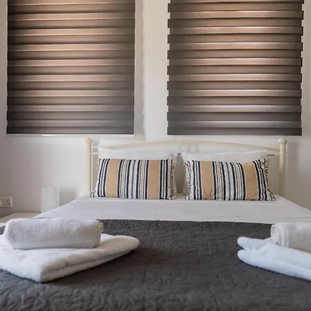 Levanda Hills Ekaterina 3 Bdrm Vila *