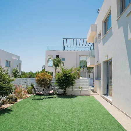 Levanda Hills Ekaterina 3 Bdrm * 프로타라스