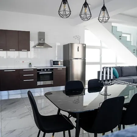 Levanda Hills Ekaterina 3 Bdrm Villa *